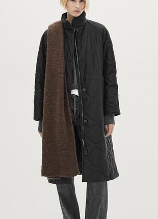 Стьобане ромбами пальто massimo dutti