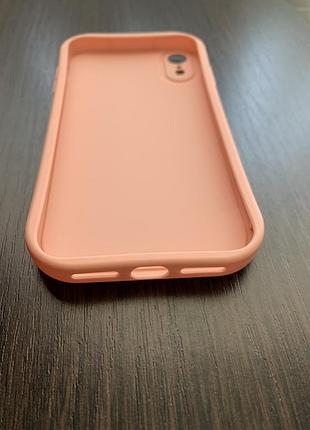 Чехол на iphone xr силикон б/у 3