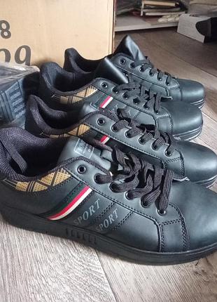 Кроси кеди чоловічі