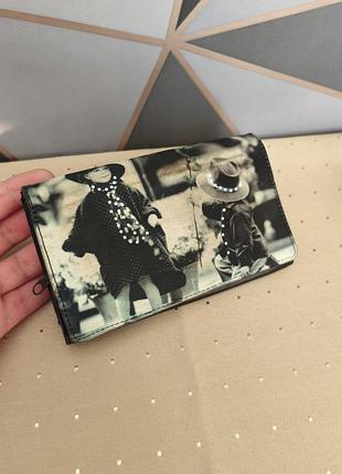 Женский кошелек