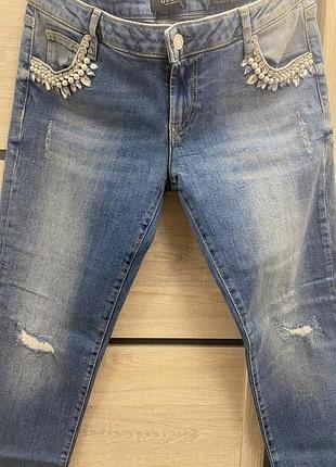 Брендовые джинсы guess