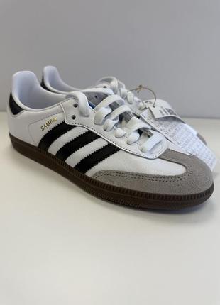 Adidas samba