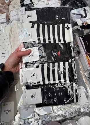 Набор 3 пары высокие брендированные носки lv весенние на весну демисезон черно белые с эмблемой вышивкой
