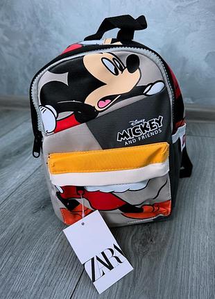 Рюкзак десней