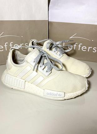 Жіночі кросівки "adidas" р: 35-36 (22,5 см).