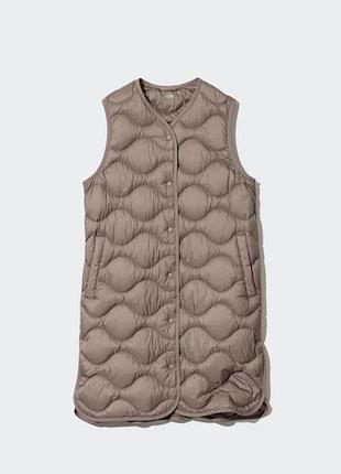 Пуховый жилет uniqlo