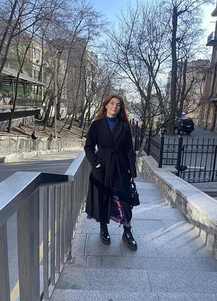 Пальто черное длинное демисезонное