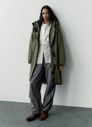 Довга водовідштовхувальна парка 2 в 1 zara