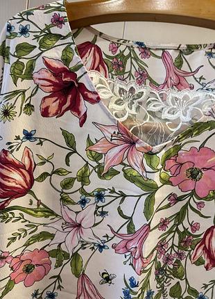 Блузка в наличии.