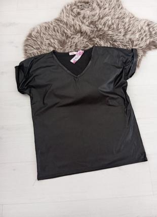 Футболка під шкіру