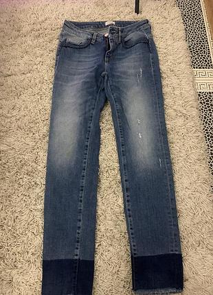 Джинси