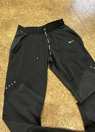Nike shield лосини