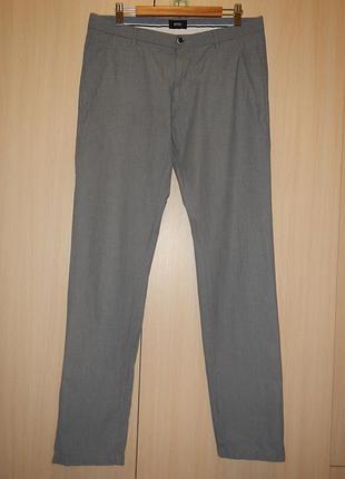 Легкие хлопковые брюки hugo boss p.48