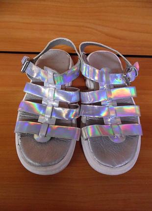 Босоножки 2