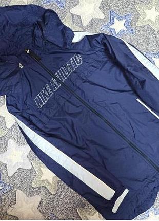 Nike легкая ветровка 134-140 г