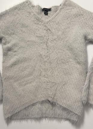 Сиреневый мягкий свитер