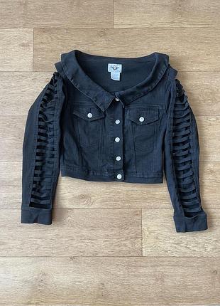Женская укорочения джинсовая винтаж рукава резаные кроп черная iou denim cos zara diesel стиль чужой джинс открытая рваные рукава