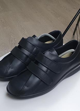 Кожаные туфли easy