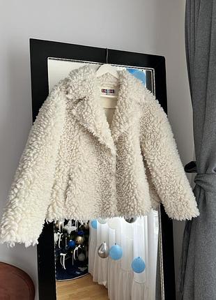 Шуба жіноча