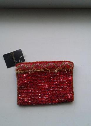 Кошелек на молнии красный с бисером ,пайетками , вышивкой и бахромой accessorize