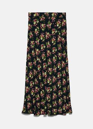 Юбка  в цветочный принт zara