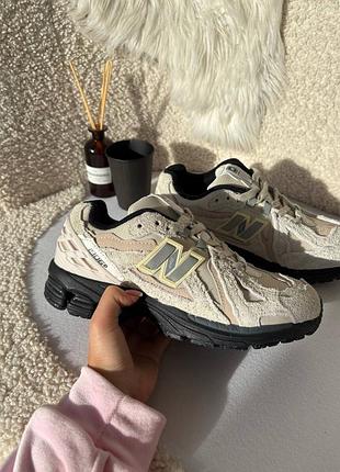 Кросівки, натуральна замша