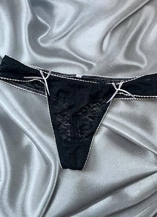 Круговые трусики, стринги