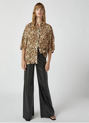 Рубашка женская оверсайз pull & bear, леопардовый принт, вискоза, s, новая – стиль для города и отдыха