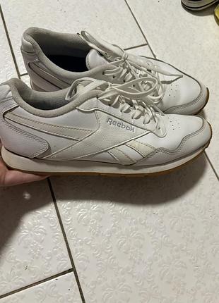 Жіночі кросівки reebok