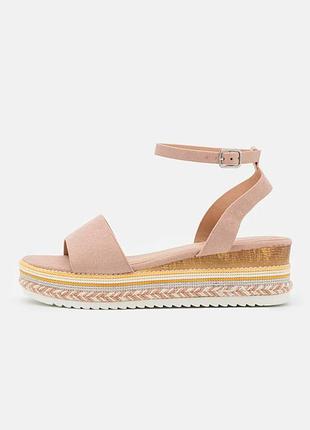 Шикарні босоніжки сандалі на платформі вмшивка від anna field 40