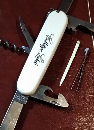Нож перочинный victorinox officier suisse. швейцария.