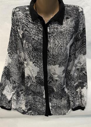 Брендова повітряна блуза