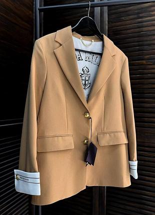 Жакет брендовий жіночий преміум якості бежевого кольору
