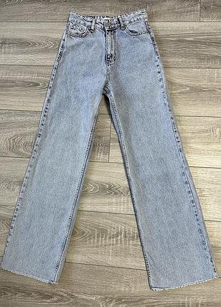 Джинсы голубые прямые