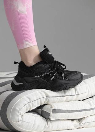 Женские кроссовки fila