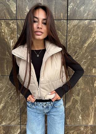 Жіноча укорочена жилетка