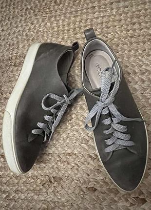 Туфли - кеды ecco  цвета хаки