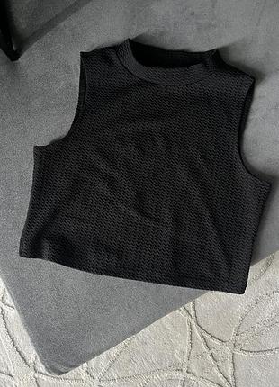 Укороченная майка от divided