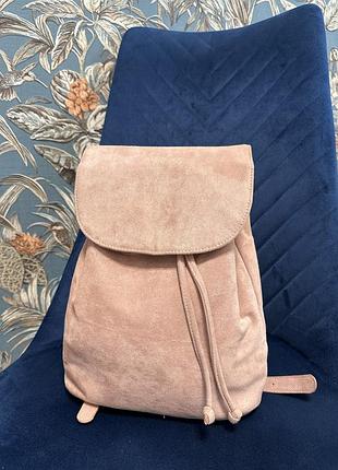 Рожевий замшевий рюкзак