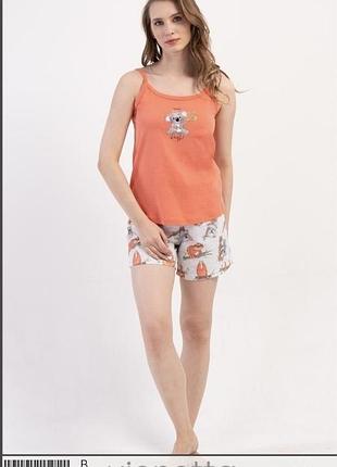 Пижамы для дома и сна