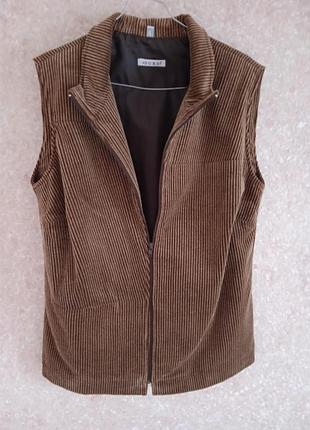 Куртка жилетка безрукавка sure 42р