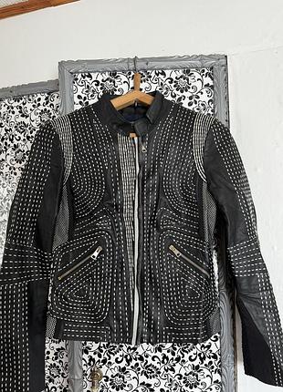 Шкіряна курточка/косуха жіноча