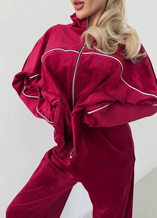 Стильний костюмчик