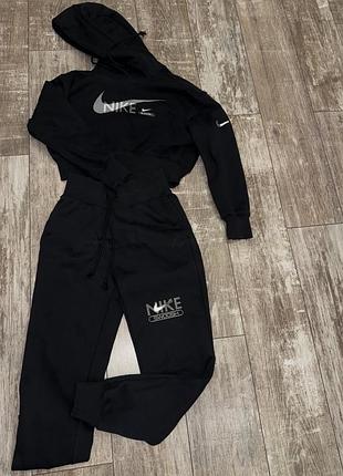 Костюм nike