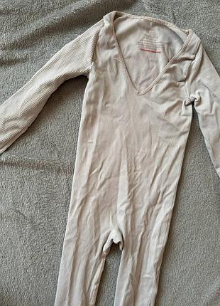 Тренд сезона-комбинезон женский утяжкой