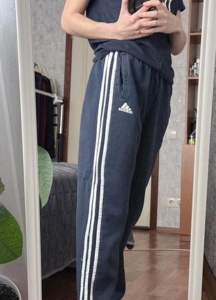 Штани adidas