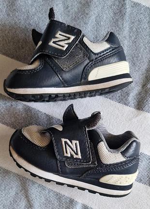 Кросівки new balance