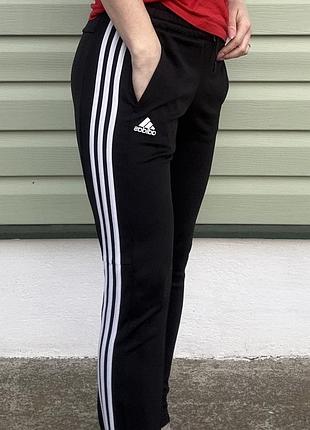 Штани жіночі adidas
