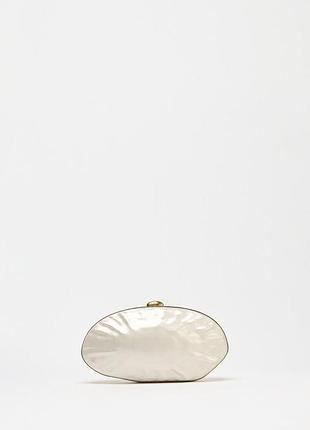 Сумка-сундучка с перламутровым эффектом zara2 фото
