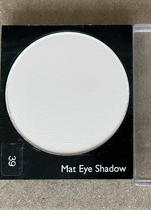 Make up factory mat eye shadow mono тени для век 39